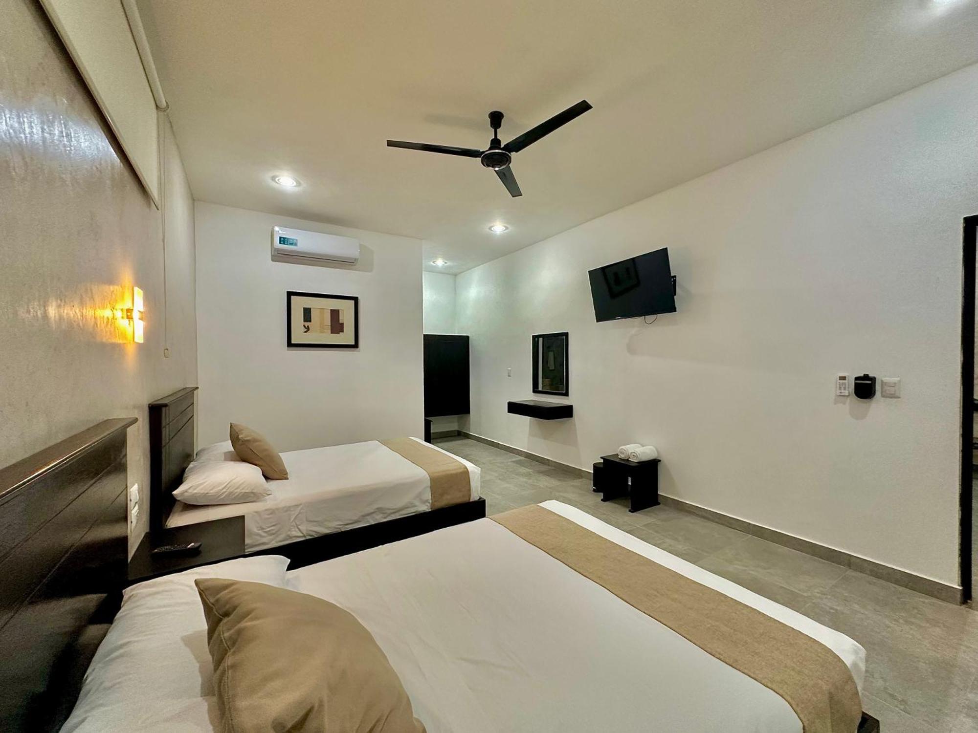Hotel Zibahun Valladolid  Dış mekan fotoğraf